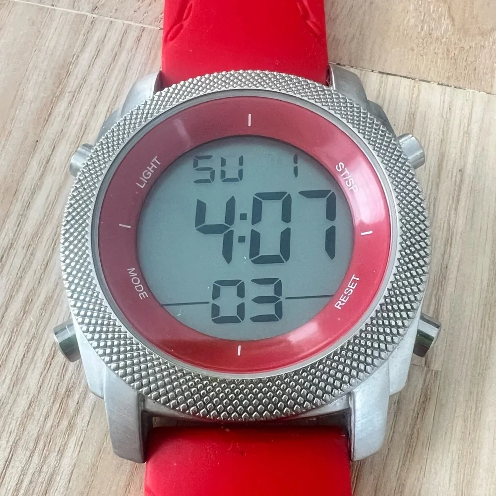 Unbranded digital silver tone red watch NEW BATTERY